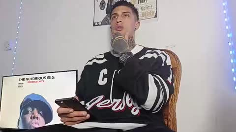 Snapshot of yanfranko420 chatting on 02/26/26, 03:38 Yan online show from 02/26/26, 03:38