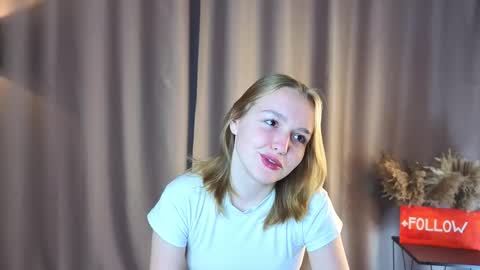 Kate online show from 09/13/25, 02:06