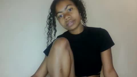 yannick_01 online show from 06/03/26, 11:02