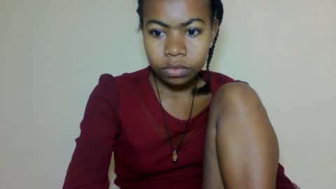 yannick_01 online show from 06/07/26, 01:48