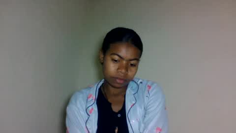 yannick_01 online show from 07/12/26, 06:21