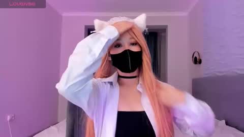 Yana online show from 12/20/25, 10:28