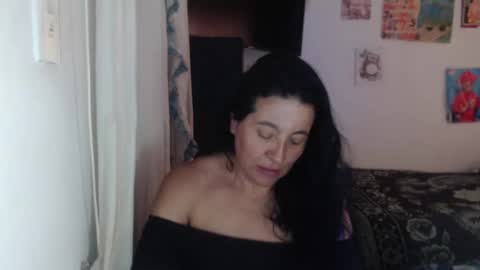 yasmin_love85 online show from 02/28/25, 06:09