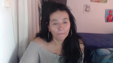 yasmin_love85 online show from 02/05/26, 02:54