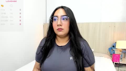 Yasmin Ortiz online show from 03/31/26, 03:08