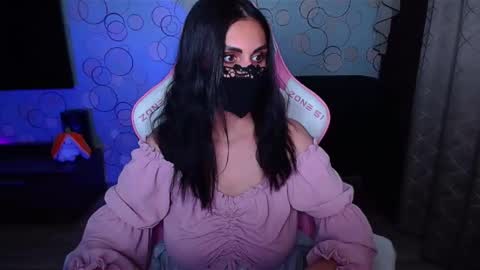 yasmina online show from 10/09/25, 06:33