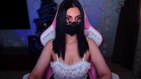 yasmina online show from 01/12/26, 07:13