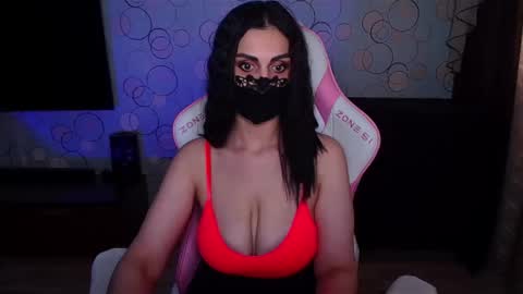 yasmina online show from 02/25/26, 08:46