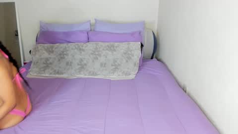 Snapshot of yasminayazzie chatting on 12/09/24, 01:40 Yasmina online show from 12/09/24, 01:40