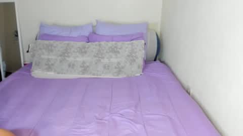 Snapshot of yasminayazzie chatting on 12/09/24, 04:45 Yasmina online show from 12/09/24, 04:45