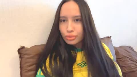 Yasmin online show from 05/03/26, 12:44