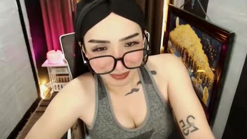 yassiered online show from 12/14/25, 05:35