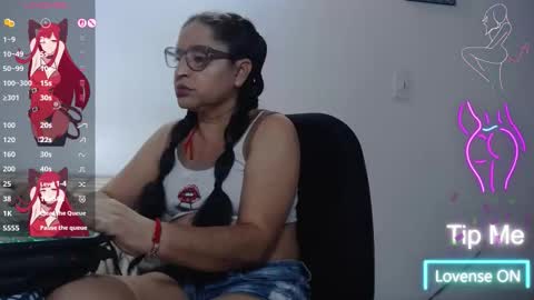 yaya____ online show from 02/19/26, 09:33