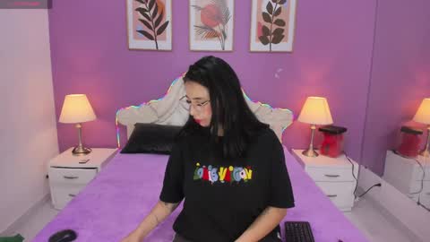 Yaya  online show from 06/05/26, 12:00