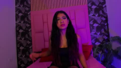 Snapshot of yayasmile chatting on 01/09/26, 11:46 yaya online show from 01/09/26, 11:46