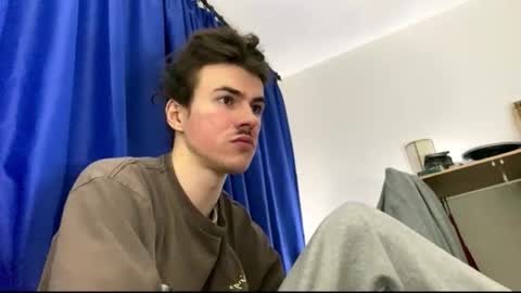 Snapshot of yayay333 chatting on 03/01/26, 09:06 yayay333 online show from 03/01/26, 09:06