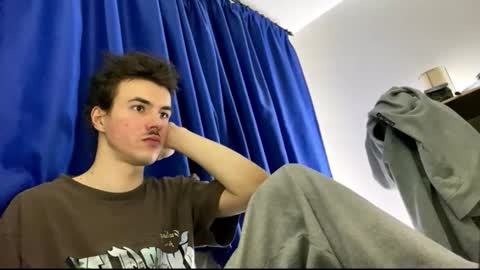 Snapshot of yayay333 chatting on 03/03/26, 10:26 yayay333 online show from 03/03/26, 10:26