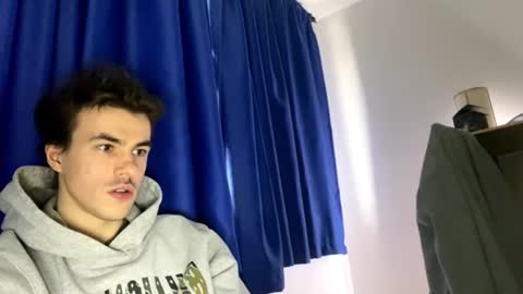 yayay333 online show from 03/27/26, 02:17