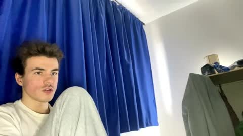 yayay333 online show from 03/28/26, 01:54