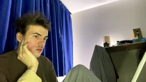 yayay333 online show from 04/13/26, 12:16