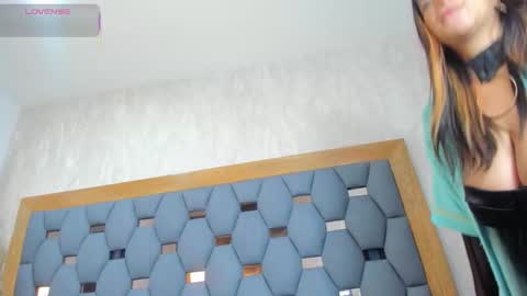 yayi derek  online show from 03/22/26, 11:35