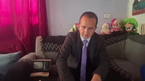 Hazzan online show from 09/08/25, 02:16