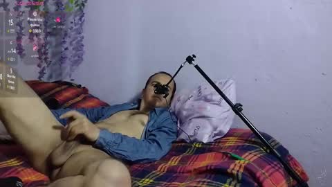 Hazzan online show from 09/23/25, 06:44