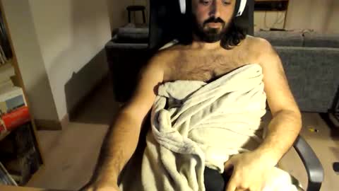 yeeaahoo online show from 10/27/25, 08:24