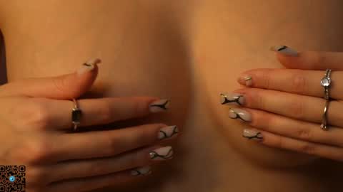 Kate online show from 01/06/25, 10:05