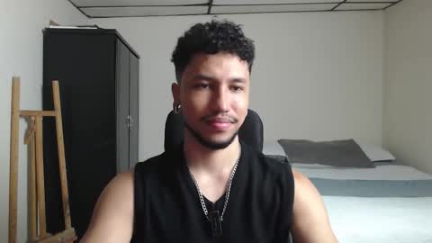 Snapshot of yeff_stone chatting on 01/09/26, 11:39 yeff online show from 01/09/26, 11:39