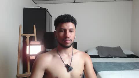 Snapshot of yeff_stone chatting on 01/17/26, 12:59 yeff online show from 01/17/26, 12:59