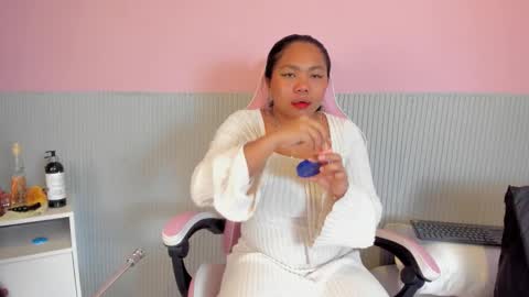 yeika_foxy online show from 02/25/26, 11:09