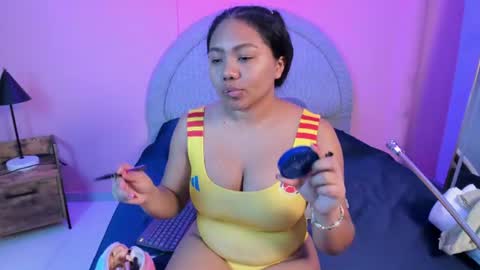 Snapshot of yeika_foxy chatting on 06/23/26, 11:41 yeika_foxy online show from 06/23/26, 11:41