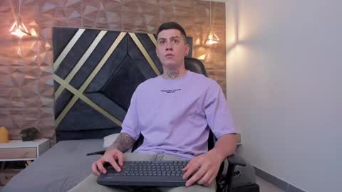 YEIKO ROMERO online show from 02/03/25, 05:14