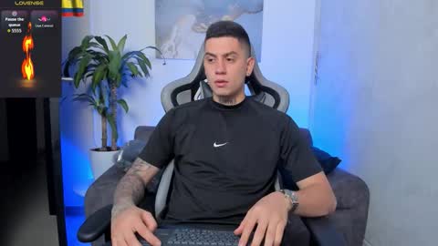 Snapshot of yeiko_romero_ chatting on 01/17/26, 04:22 YEIKO ROMERO online show from 01/17/26, 04:22