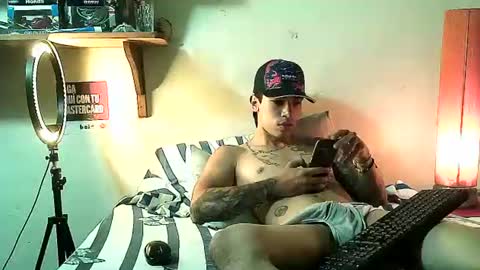 Snapshot of yeisoncastellanos1999 chatting on 07/17/26, 06:24 yeisoncastellanos1999 online show from 07/17/26, 06:24