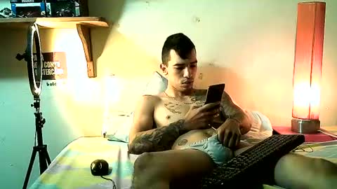 Snapshot of yeisoncastellanos1999 chatting on 08/05/26, 03:37 yeisoncastellanos1999 online show from 08/05/26, 03:37