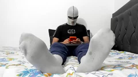 yeisongomezz online show from 06/08/26, 11:49