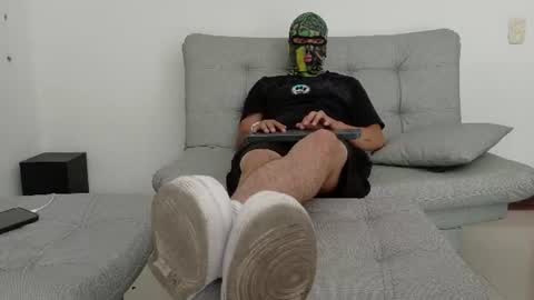 yeisongomezz online show from 07/06/26, 08:11