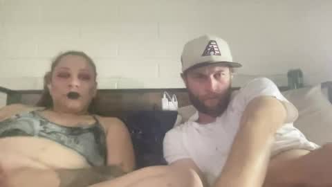 Jennmike online show from 06/16/26, 07:22