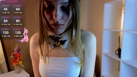 Kate online show from 04/01/26, 01:17