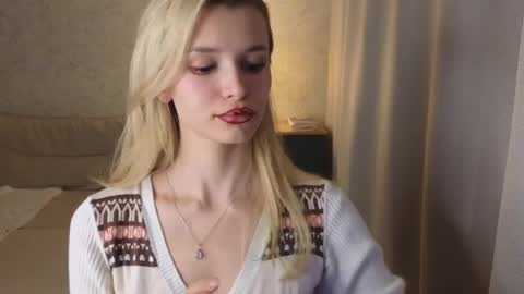 Yenna online show from 04/11/26, 05:06