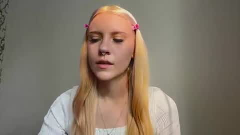 Lana online show from 07/15/26, 11:04
