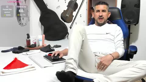 Yeol online show from 12/03/24, 06:17