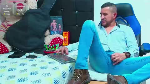 Yeol online show from 10/11/25, 06:50