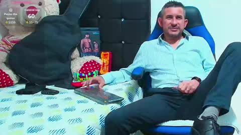 Yeol online show from 10/15/25, 06:30