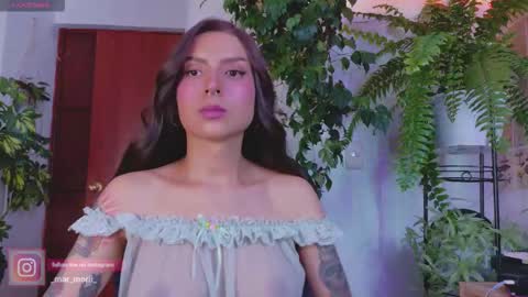 yeriawaddell  online show from 03/13/26, 12:17