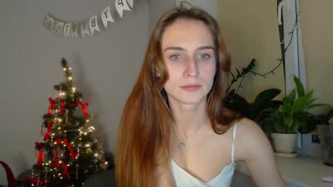 Zoe online show from 12/14/24, 09:02