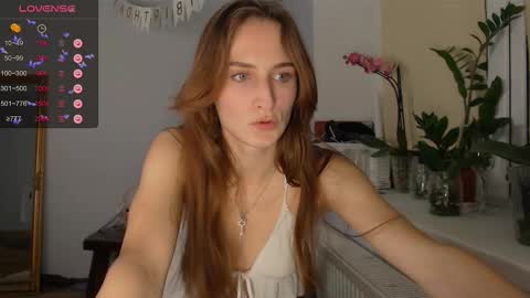 Zoe online show from 10/23/25, 08:40