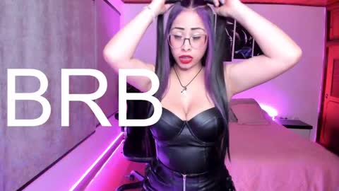 yesie_hot2 online show from 03/10/25, 05:43